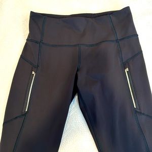 Athleta Ranier tight leggings, black, medium petite